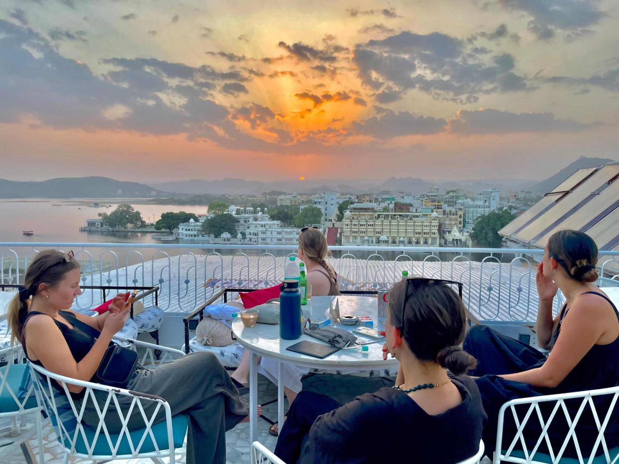 Dreamyard Udaipur Hostel Luaran gambar